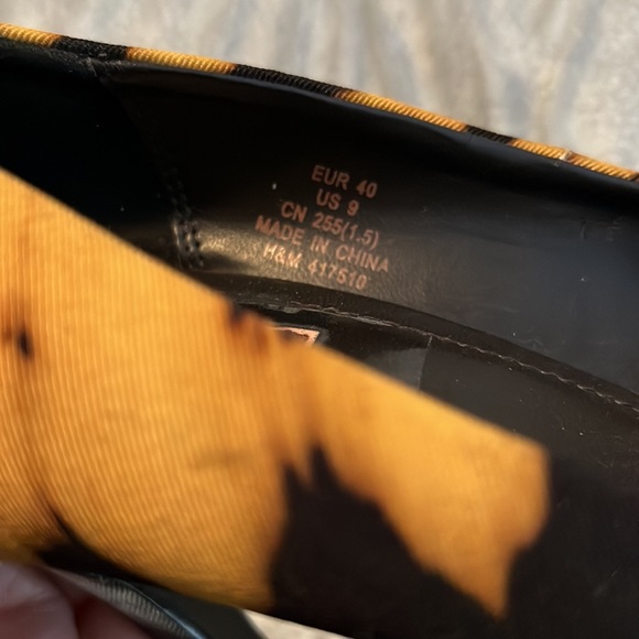 3 for $20 💜 H&M Heels - Picture 3 of 7